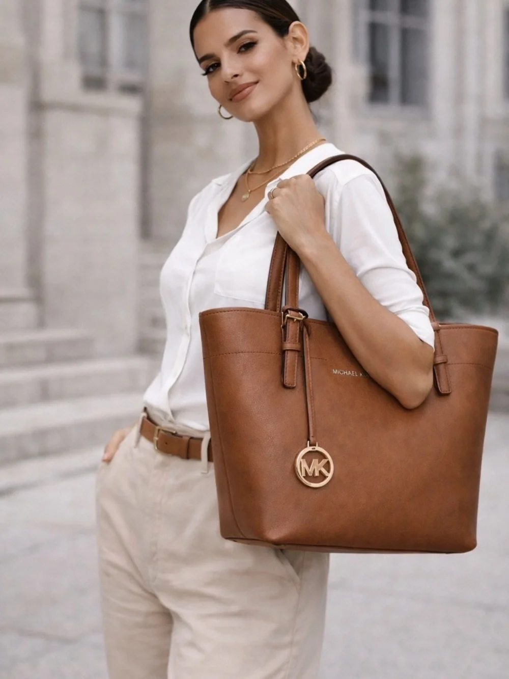 Michael Kors Leather Tote Bag Brown Gold Hardware Large Shoulder Purse Work Lapt